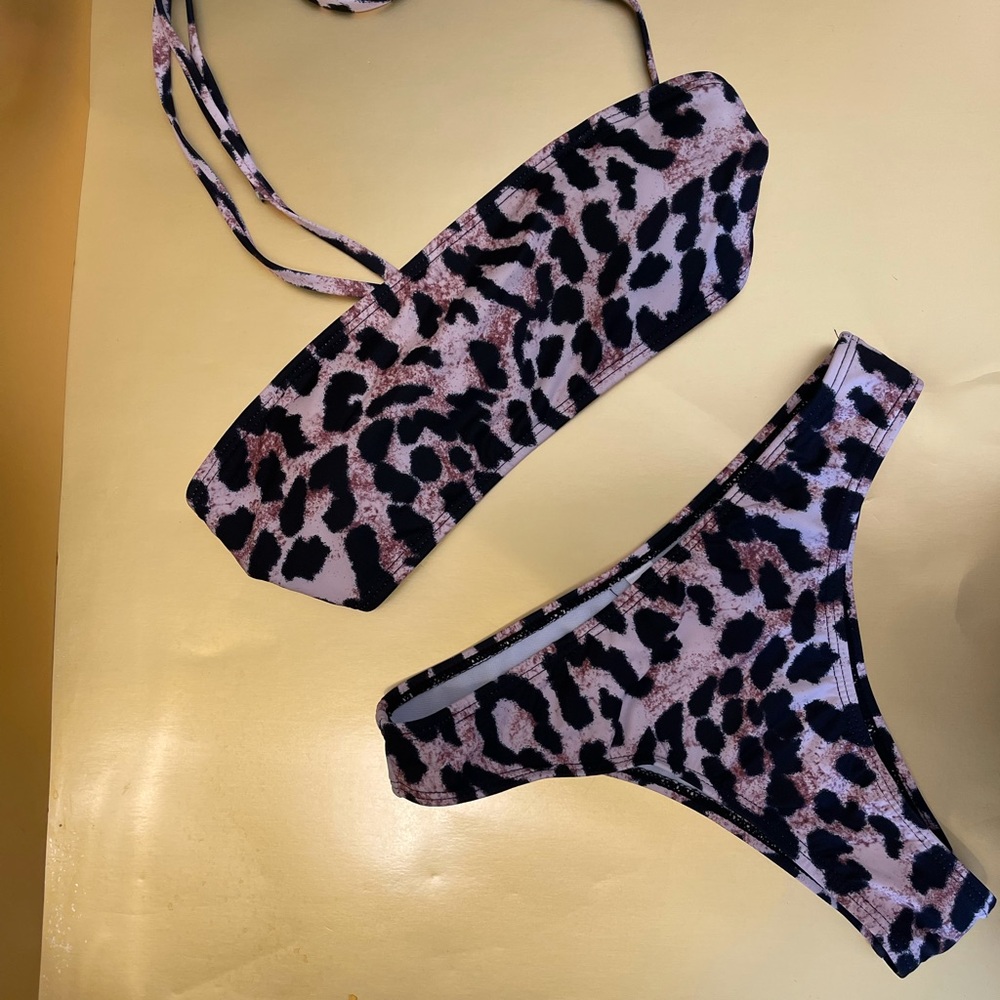 Cheetah print Bikini